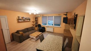 Δύο υπνοδωματίων Ενοικιάσεις, Νεολαία 4, Σοφία