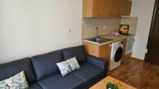 Zwei-Zimmer-Wohnung Verleih, Banishora, Sofia (2)