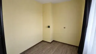 Тристаен Наеми, Дружба 2, София (7)