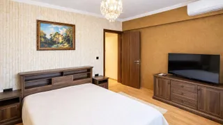Тристаен Наеми, Кършияка, Пловдив (5)