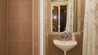 Тристаен Наеми, Кършияка, Пловдив (7)