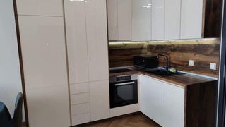 Тристаен апартамент в ж.к. Връбница 1 (3)