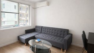 Zwei-Zimmer-Wohnung Verleih, Küçük Paris, Plovdiv (3)