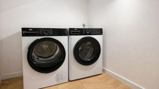 Zwei-Zimmer-Wohnung Verleih, Asparuhovo, Warna (8)