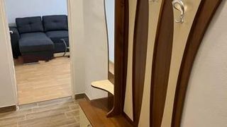 Тристаен Наеми, Надежда 1, София (8)