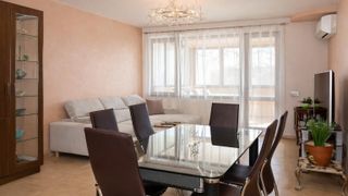 Тристаен Наеми, Бриз, Варна (2)