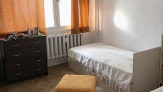 Тристаен Наеми, Толстой, София (3)