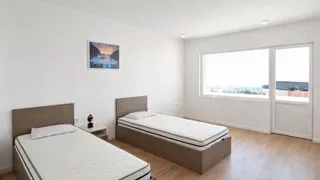 Тристаен Наеми, Възраждане 3, Варна (6)