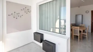 Тристаен Наеми, Възраждане 3, Варна (9)