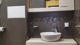 Тристаен Наеми, Витоша, София (9)
