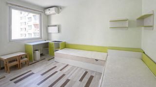 Тристаен Наеми, Левски, Варна (8)