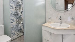 Тристаен Наеми, Левски, Варна (9)