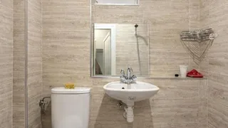 Етаж от къща Наеми, Кючук Париж, Пловдив (9)