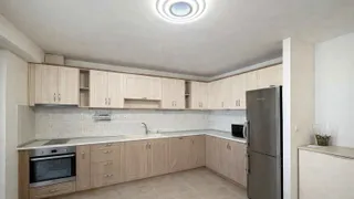 Three-room Rentals, Tsentar, Plovdiv (2)