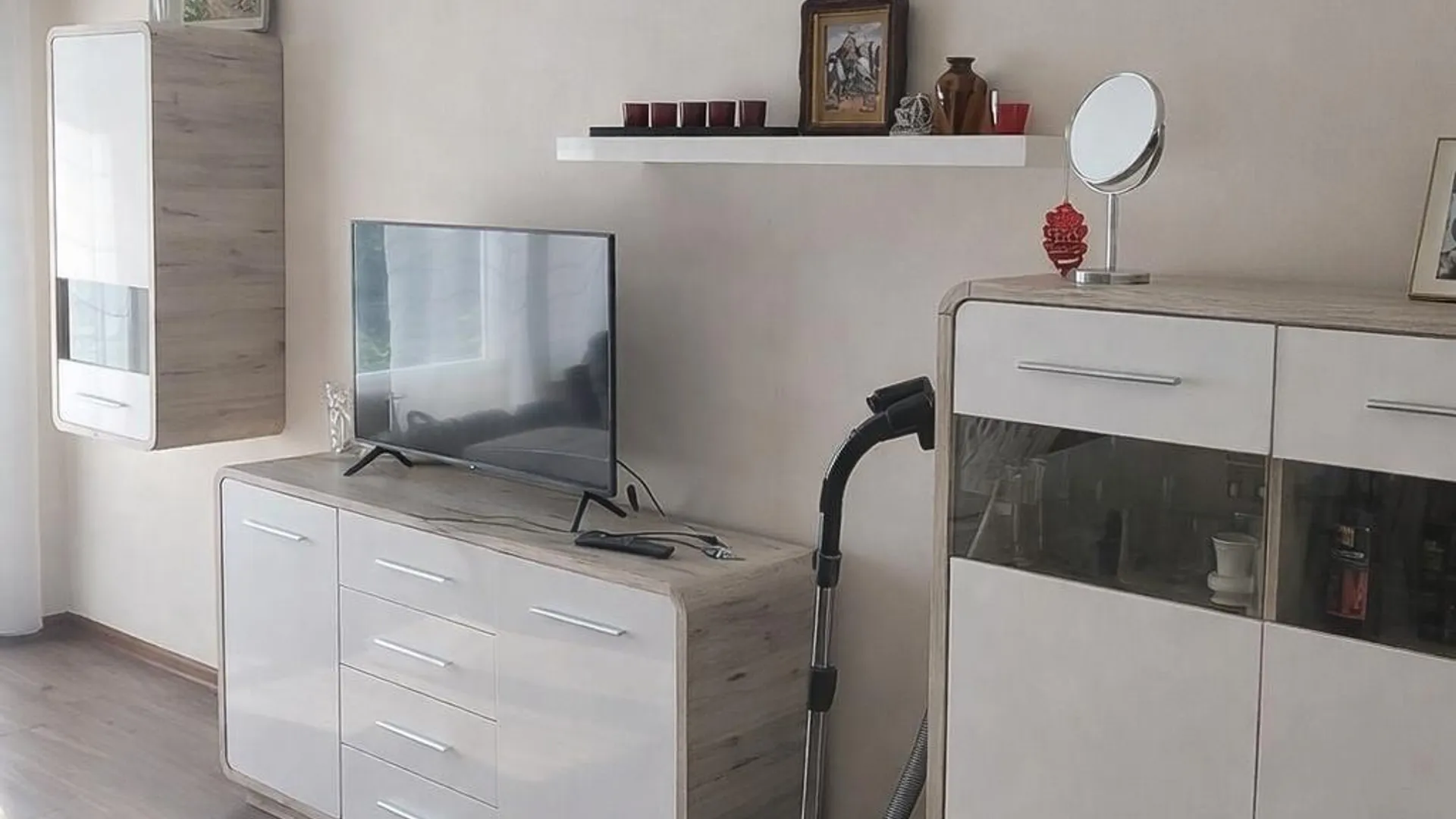 Двустаен Наеми, Бъкстон, София – снимка 1