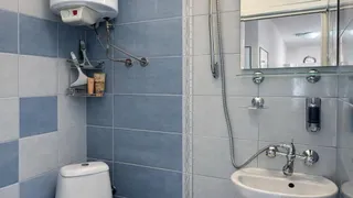 Тристаен Наеми, Левски, Варна (7)