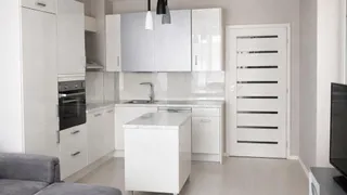 Тристаен Наеми, Левски, Варна (2)