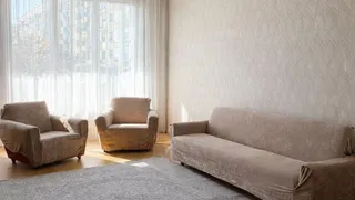 Тристаен Наеми, Изгрев, Пловдив