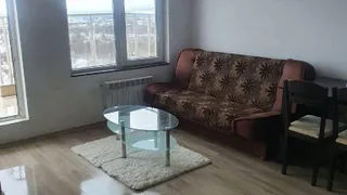 Едностаен Наеми, Младост 4, София