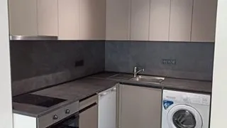 Двустаен Наеми, Белите брези, София