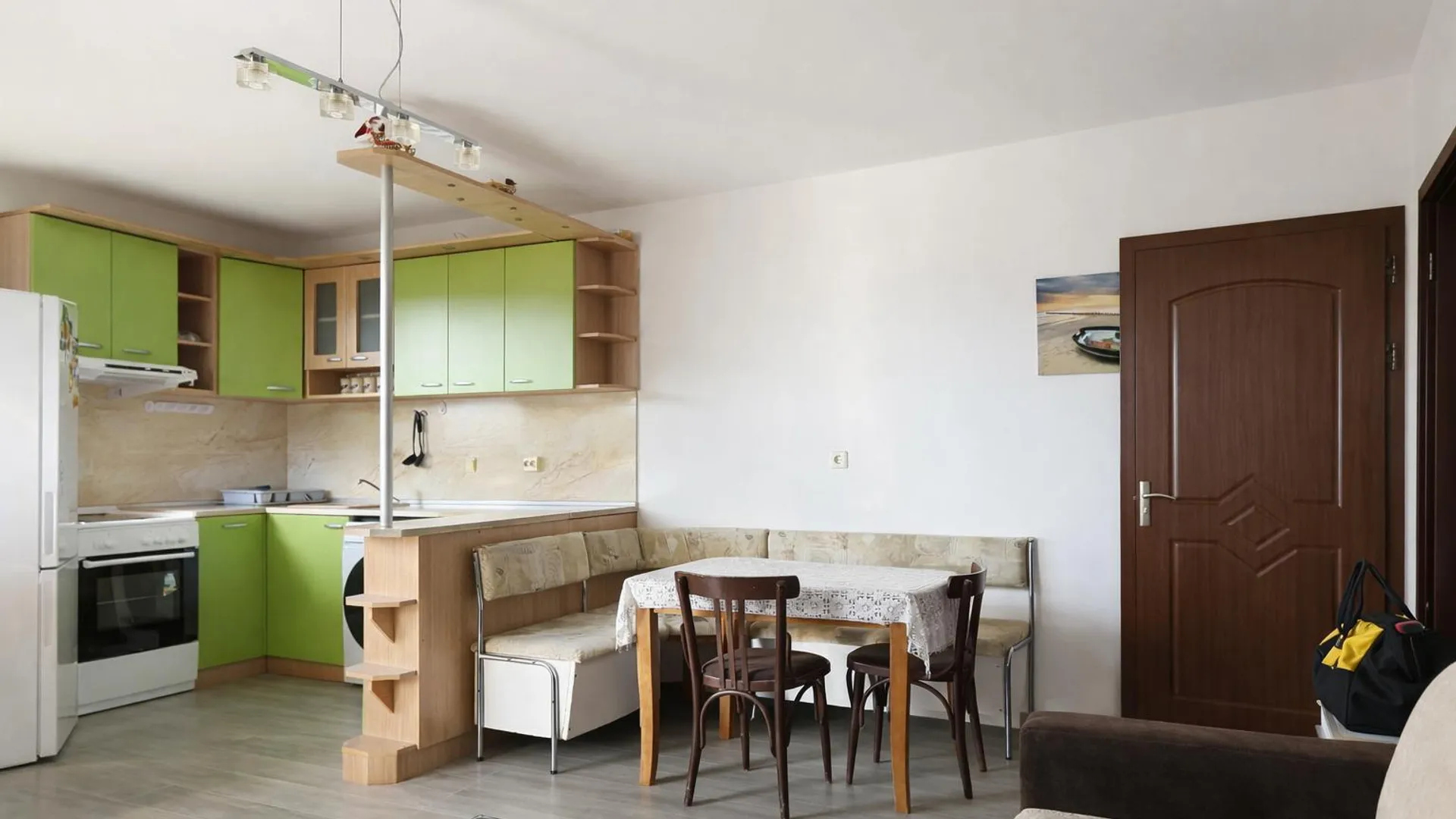 Two-bedroom Rentals, Vazrazhdane 1, Varna – photo 2