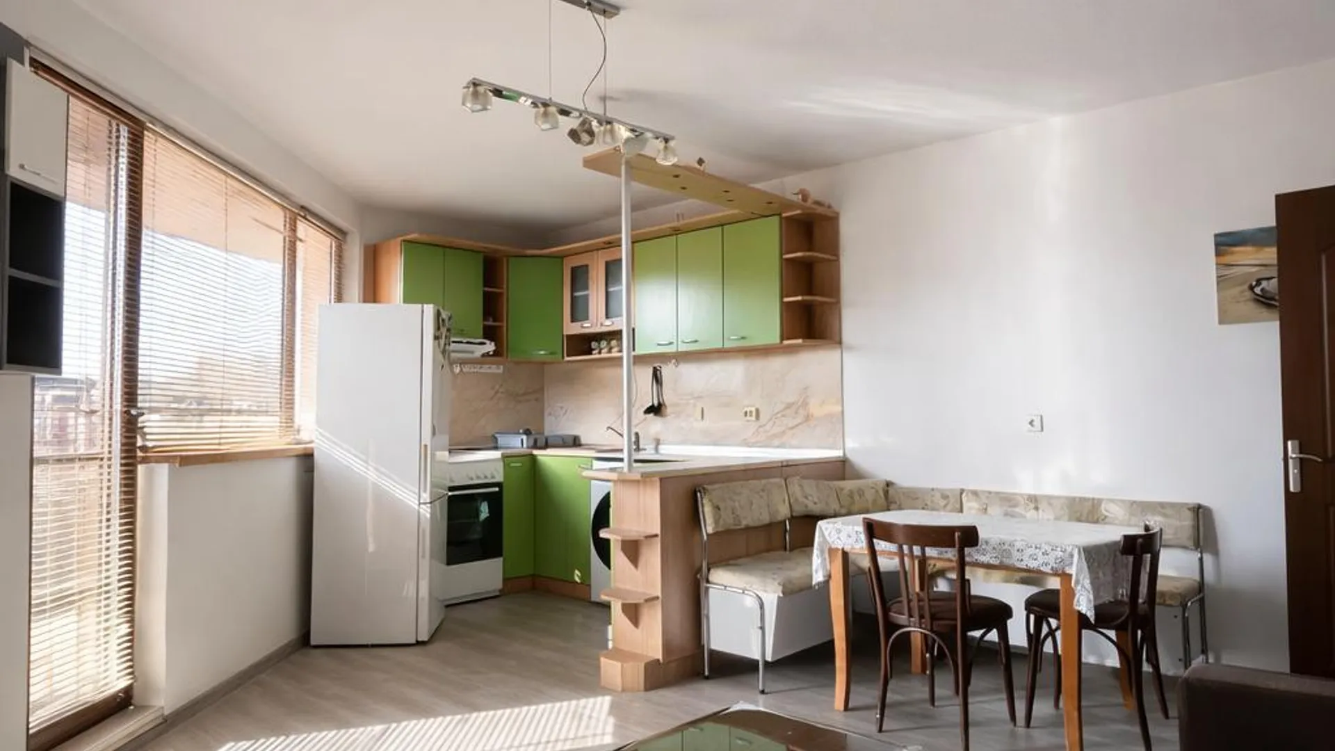 Two-bedroom Rentals, Vazrazhdane 1, Varna – photo 1