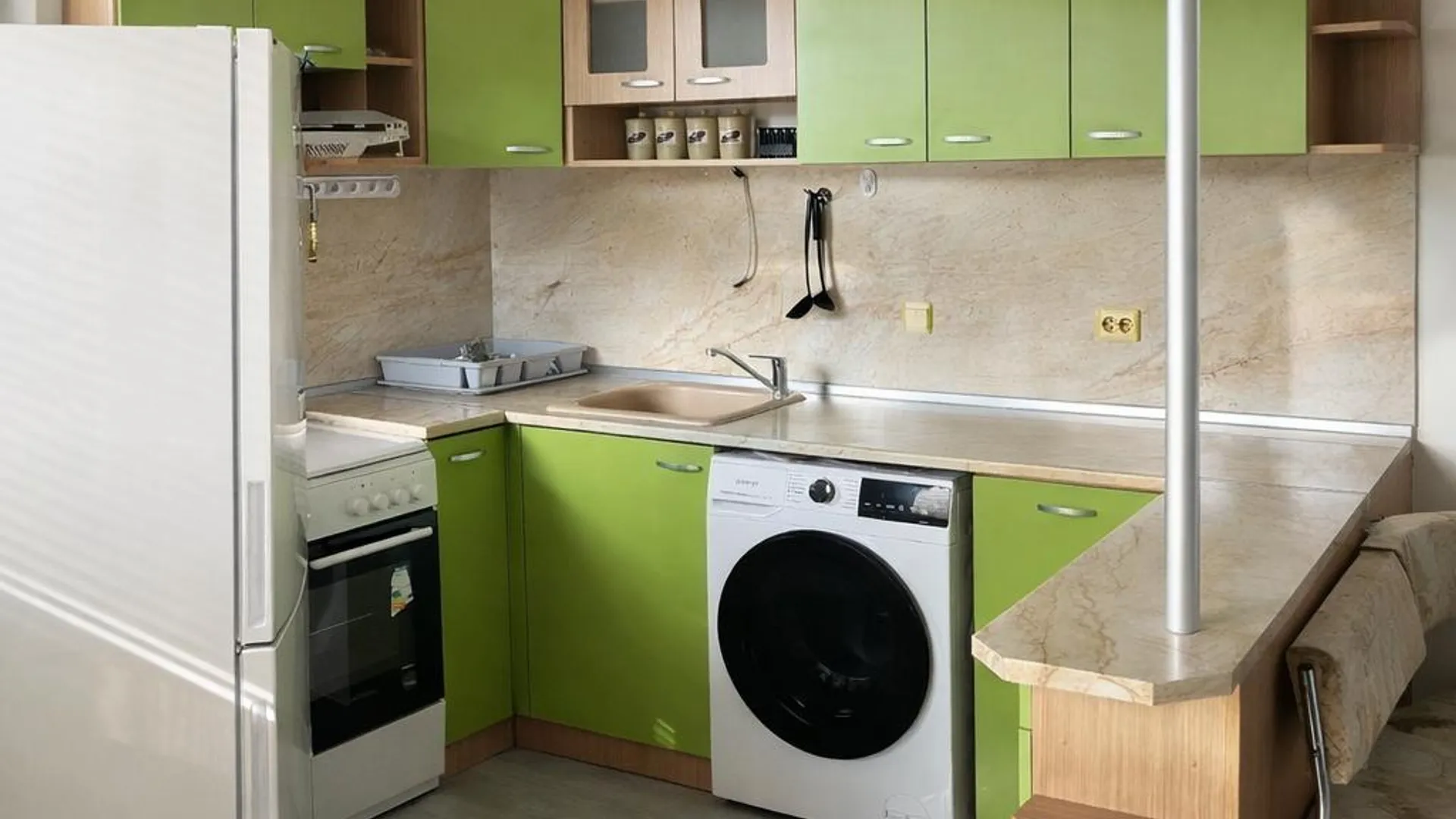 Two-bedroom Rentals, Vazrazhdane 1, Varna – photo 4