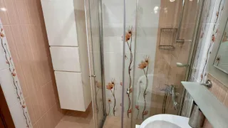 Тристаен Наеми, Дружба 2, София (7)