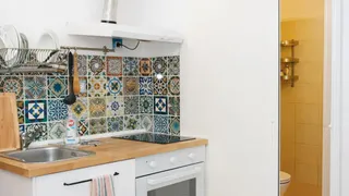 Тристаен Наеми, Център, Варна (3)