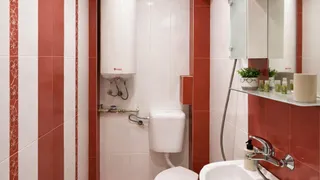 Тристаен Наеми, Базар Левски, Варна (8)
