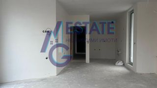 Тристаен Продажби, Бургас (12)