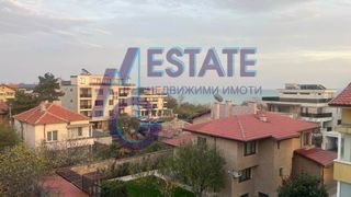 Тристаен Продажби, Бургас