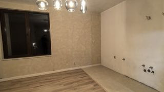 Тристаен Продажби, София (4)