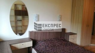Тристаен Наеми, Варна (8)