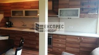 Тристаен Наеми, Варна (5)