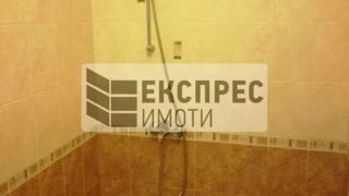 Тристаен Наеми, Варна (16)