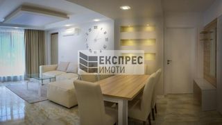 Тристаен Наеми, Варна (2)