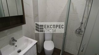 Тристаен Наеми, Варна (11)