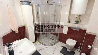 Тристаен Наеми, Варна (11)