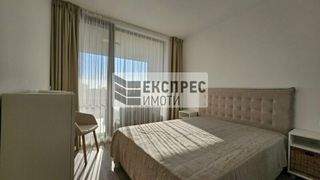 Тристаен Наеми, Варна (8)
