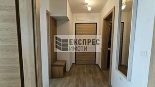 Тристаен Наеми, Варна (11)