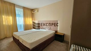 Тристаен Наеми, Варна (7)