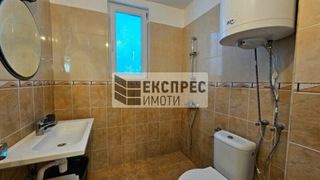 Тристаен Наеми, Варна (11)