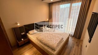 Тристаен Наеми, Варна (5)