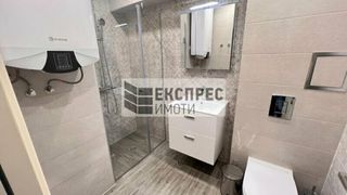 Тристаен Наеми, Варна (8)
