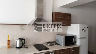 Тристаен Наеми, Варна (5)