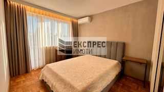Тристаен Наеми, Варна (7)
