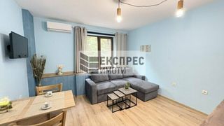 Тристаен Наеми, Варна (2)