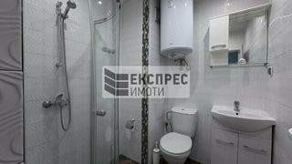 Тристаен Наеми, Варна (8)