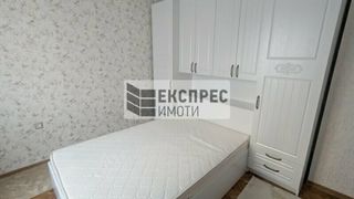 Тристаен Наеми, Варна (8)